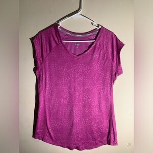 Nike Women’s Dri-Fit Short Sleeve Shirt - Size  L